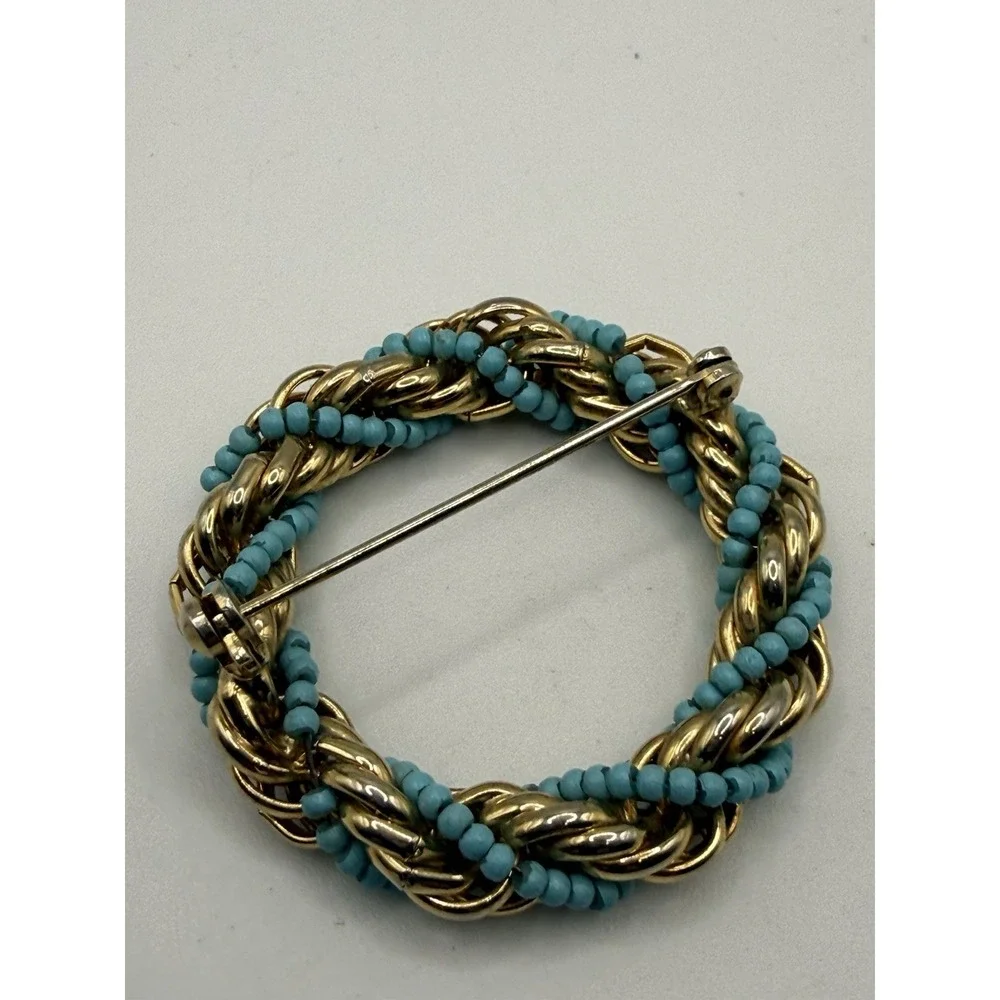 Vintage Wreath Brooch Gold Tone Turquoise Color Accent Beads Braided Twist